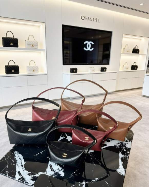 Picture of Chanel Handbags 2 _SKUfw239855153fw